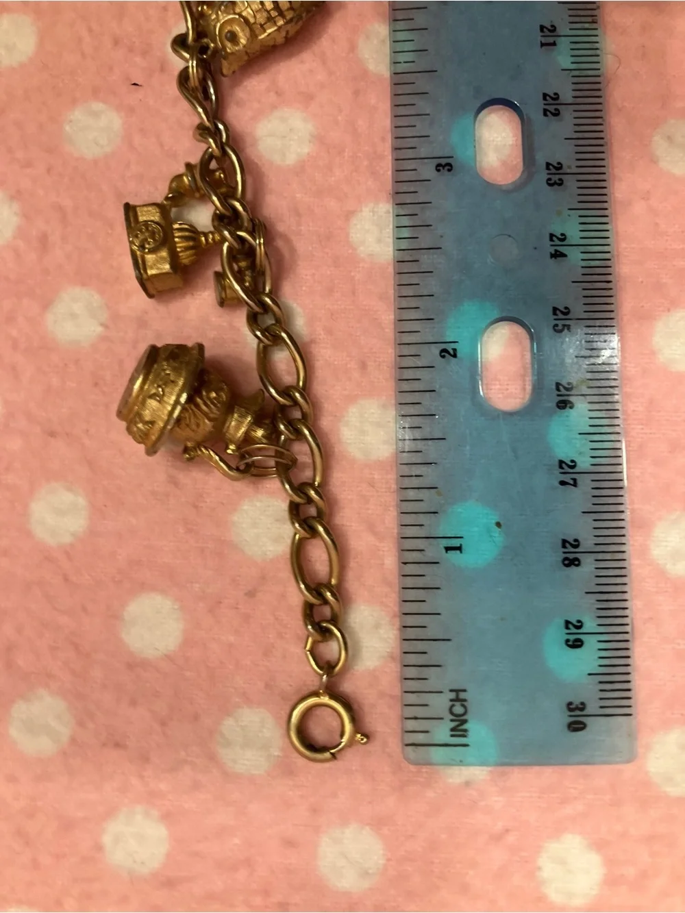 Avon Faux Gold charm bracelet - medium